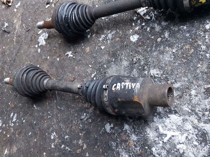 Привод Полуось передняя Шевроле Каптива 2.0 АКПП