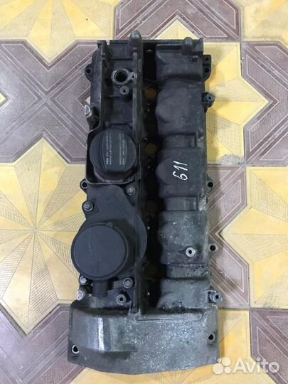 Клапанная крышка Мерседес ом611