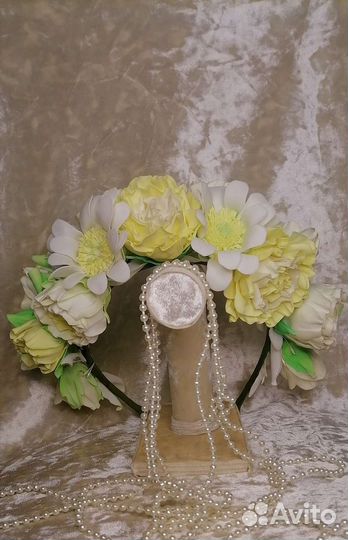 Ободок венок с цветами