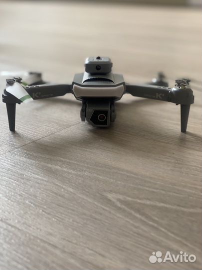Квадрокортер дрон