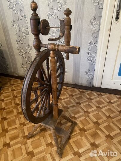Прялка деревянная старинная