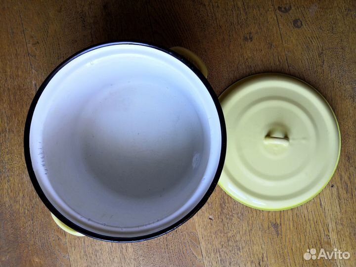 Кастрюли эмалированные