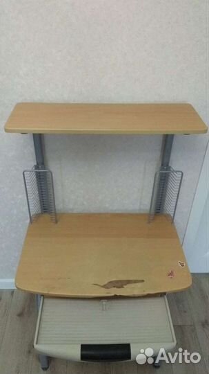 Компьютерный стол