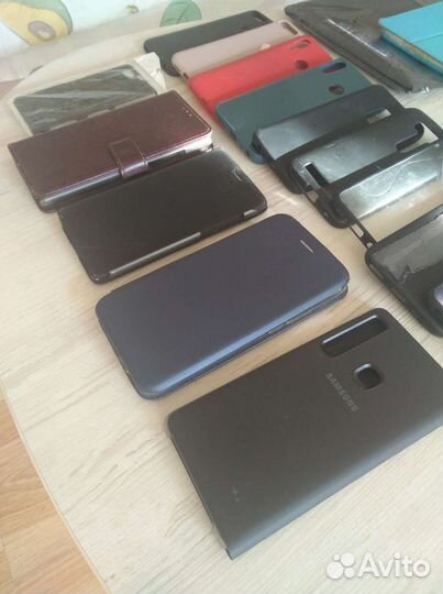 Чехлы на телефоны