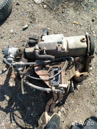 Двигатель на ваз 2109 (карб.) 1.5