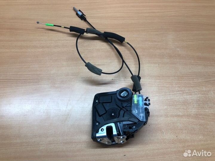 Замок двери задний левый Lexus Rx450H AL20