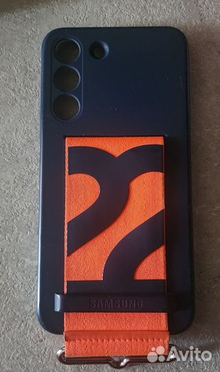 Samsung Galaxy S22, 8/256 ГБ