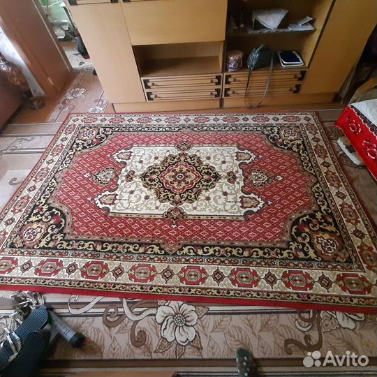 Ковер 2 на 3 бу