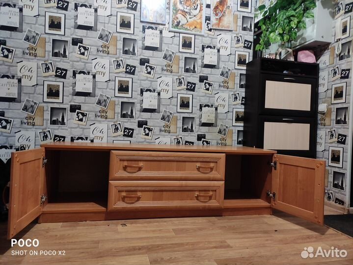 Тумба под телевизор