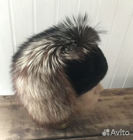 Шапка из натурального меха FurLand (saga furs)
