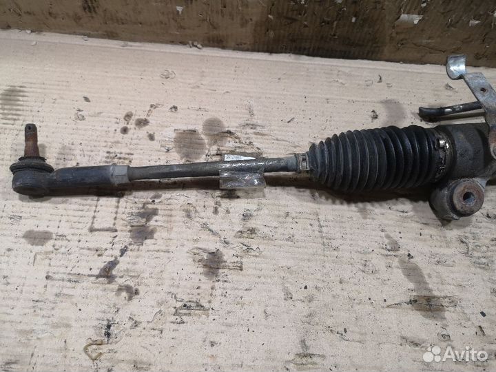 Рулевая рейка Toyota Isis ANM15G