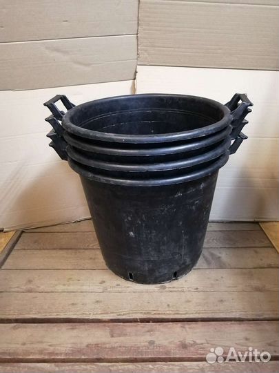 Контейнер пластиковый для растений
