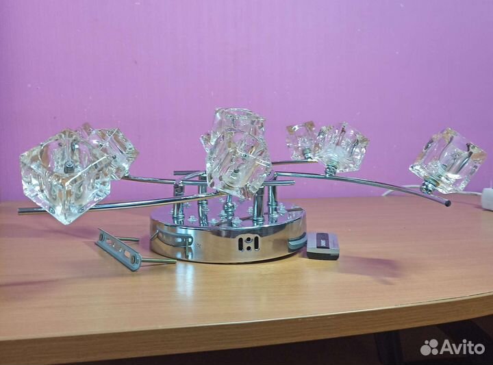 Люстра потолочная