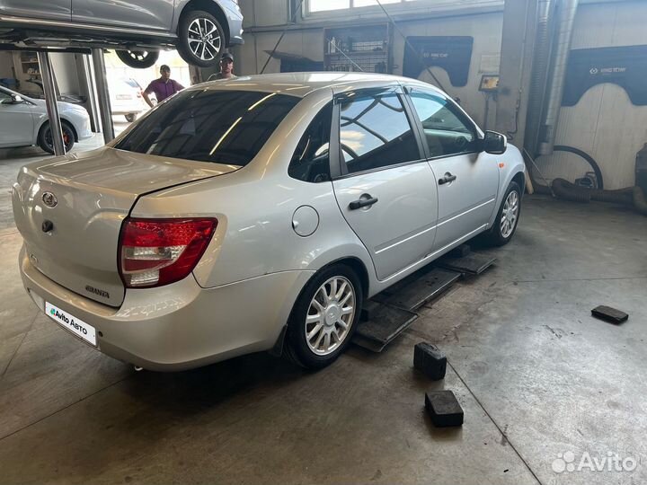 LADA Granta 1.6 МТ, 2013, 277 846 км