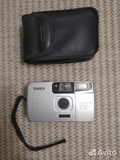 Пленочный фотоаппарат konica