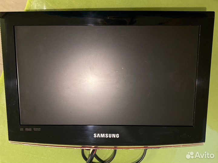 Телевизор samsung