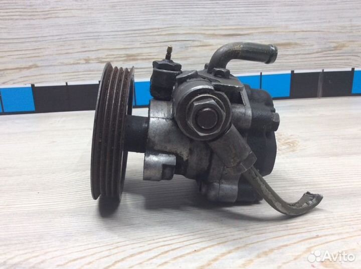 Насос гидроусилителя Mitsubishi Pajero/Montero Ii