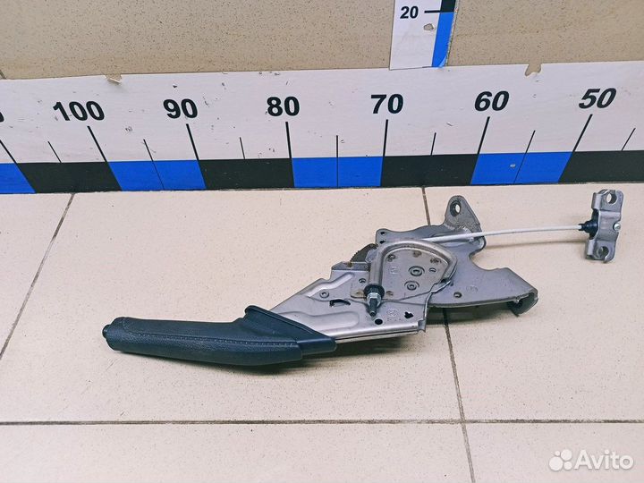 Рычаг стояночного тормоза RAV 4 2013