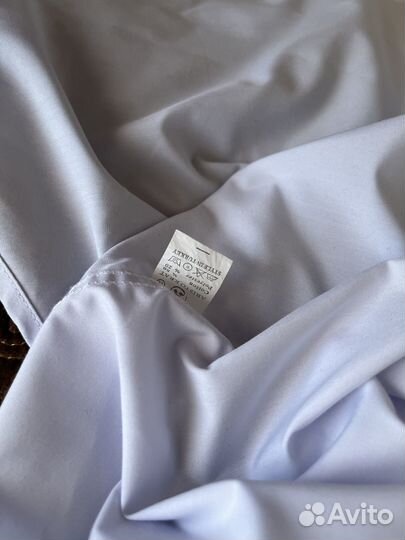 Белые рубашки