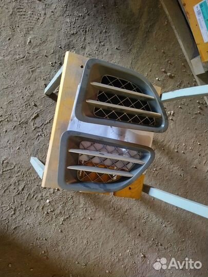 Решетка радиатора и жабры RRS доресталинг