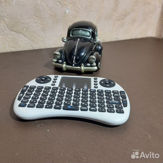 Беспроводная клавиатура Rii Mini i8