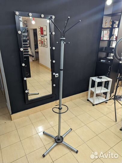 Вешалка для одежды напольная бу