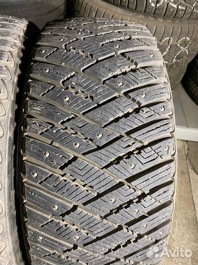 Goodyear Ultragrip Ice Arctic 225/50 R17 98T