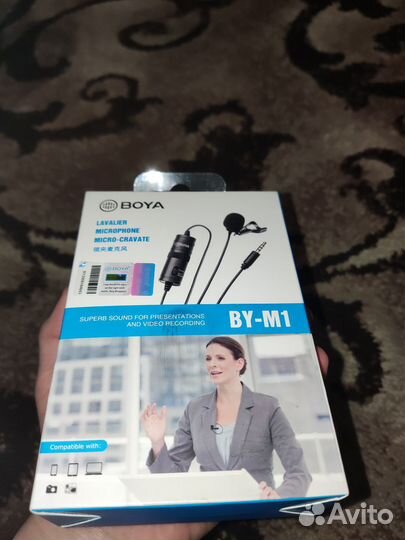 Петличный микрофон boya