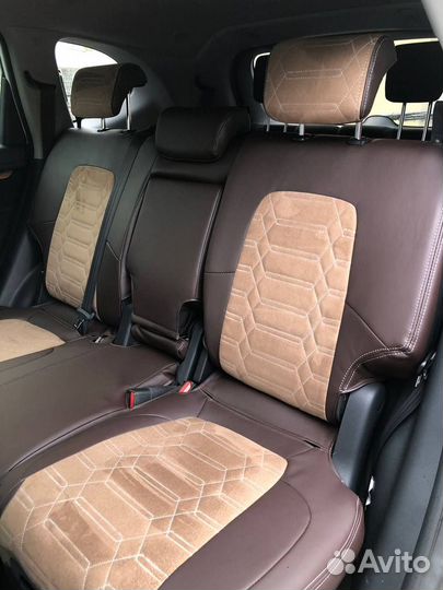 Авточехлы Toyota Noah 80