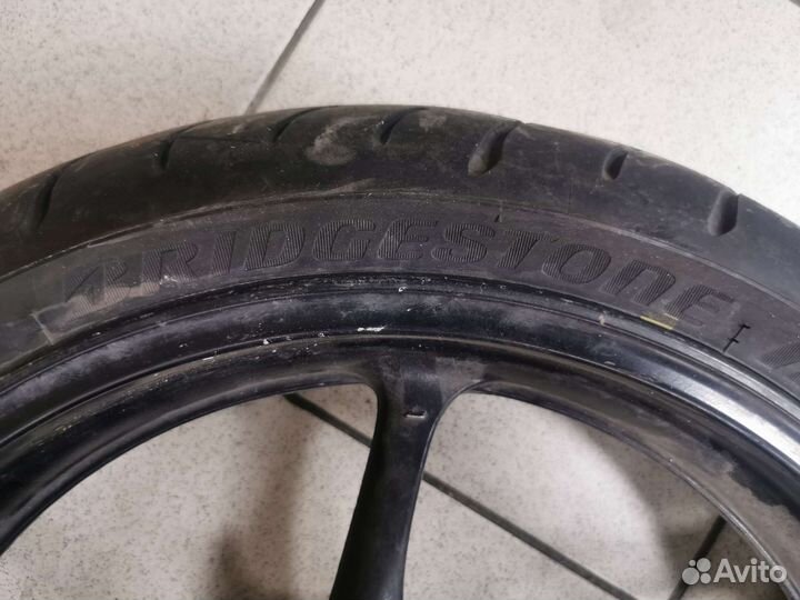 Колесо переднее Yamaha FZ8