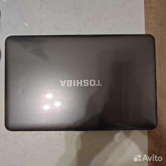 Ноутбук Intel i5, дискретная видеокарта Radeon