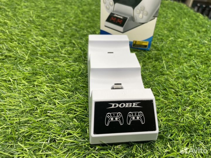 Подставка для 2 джойстиков Dobe PlayStation 5