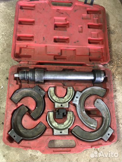 Стяжка для пружин