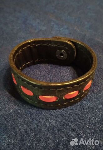 Браслеты кожаные