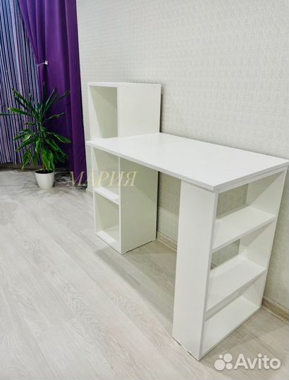 Письменный стол новый