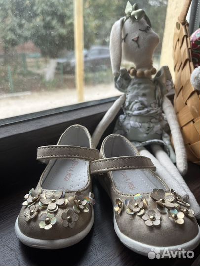 Туфли кожаные для девочки 22 размер