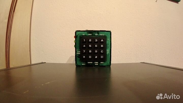 Световой пульт DMX со встроенными программами