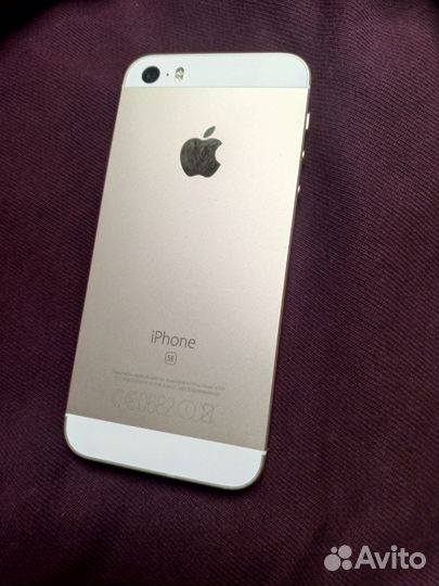 iPhone SE, 16 ГБ