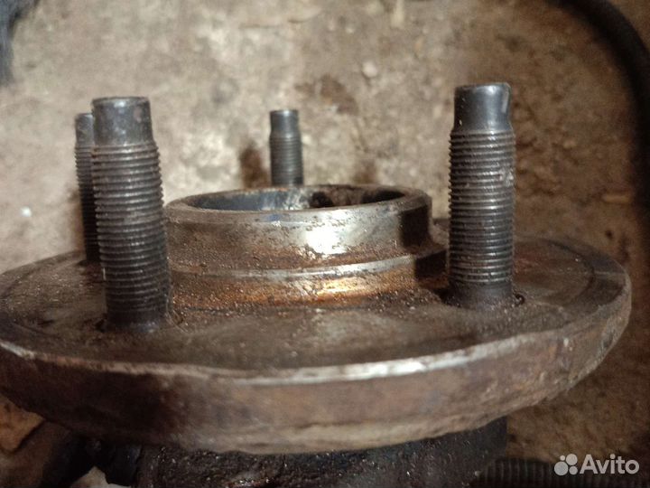 Передняя ступица форд эксплорер 3