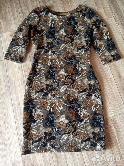 Платья теплые (несколько штук)