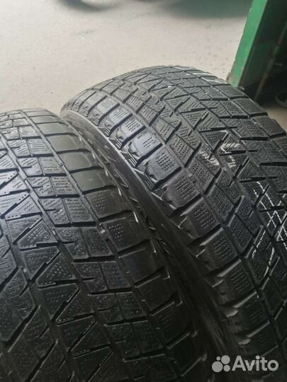 Bridgestone Blizzak DM-V1 235/55 R19