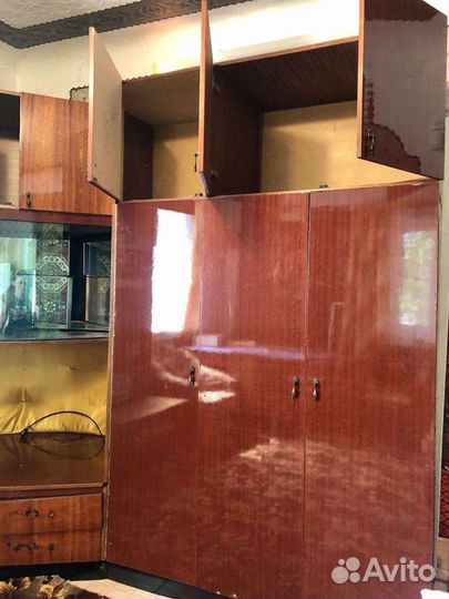 Стенка в гостиную бу