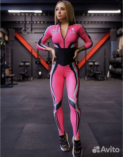 Комбинезон спортивный