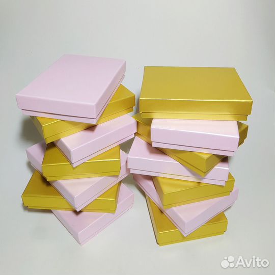 Коробка подарочная