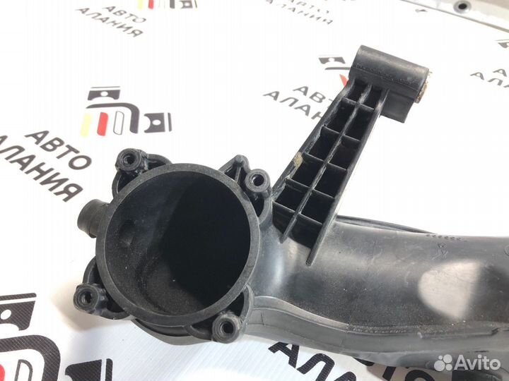 Коллектор впускной Bmw 7-Series F02 N63B44 2010