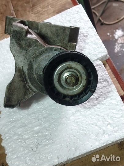 Натяжитель Ford Focus 1 хэтчбек 5 дв 1.6 fydb 2002