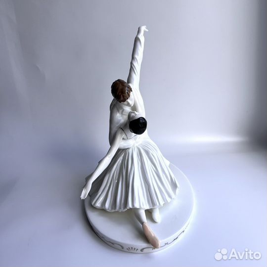 Редкость Coalport, лимитированная статуэтка