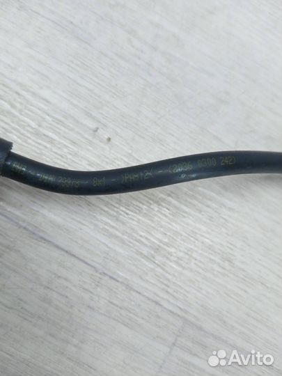 Трубка вакуумная BMW X3 F25 2012 11667588771