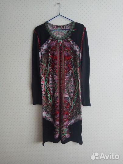 Новое платье Custo Barcelona черное с абстрактным