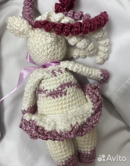 Вязаная игрушка Единорог